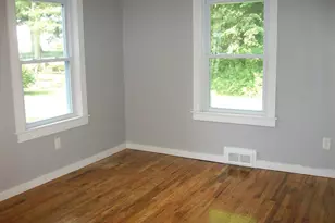 480 Pleasant St, Leicester, MA 01524 - Photo 8