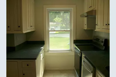 480 Pleasant Street, Leicester, MA 01524 - Photo 6