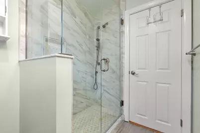 268 Laurel St, Melrose, MA 02176 - Photo 14