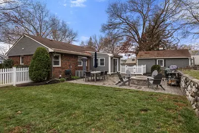 268 Laurel St, Melrose, MA 02176 - Photo 24