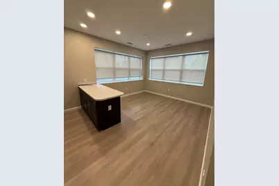 6 Chatham Street #308, Worcester, MA 01609 - Photo 2