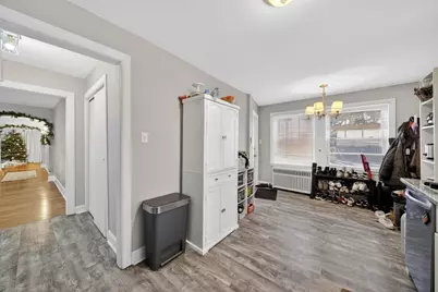 1684 Northampton St, Holyoke, MA 01040 - Photo 16