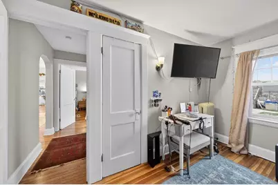 1684 Northampton St, Holyoke, MA 01040 - Photo 28