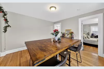 1684 Northampton St, Holyoke, MA 01040 - Photo 20