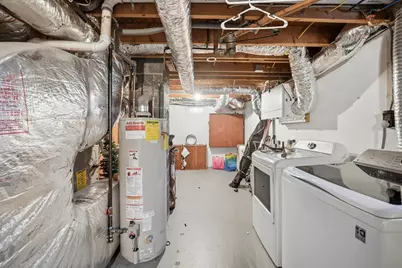 33 Springdale St, Westfield, MA 01085 - Photo 36