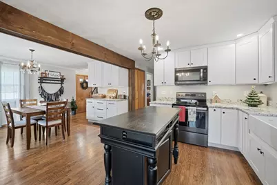 33 Springdale St, Westfield, MA 01085 - Photo 16