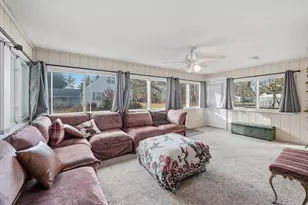 33 Springdale St, Westfield, MA 01085 - Photo 10