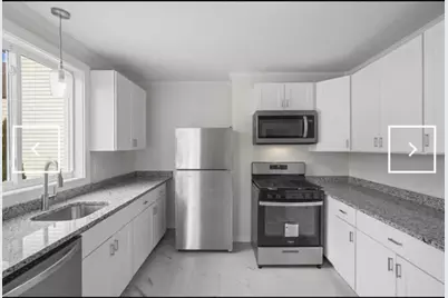 28 Borden St #1, New Bedford, MA 02740 - Photo 4