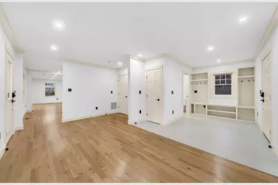 25 Shaw Rd, Wellesley, MA 02481 - Photo 10