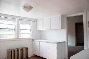 39 Sugarloaf, Deerfield, MA 01373 - Photo 2