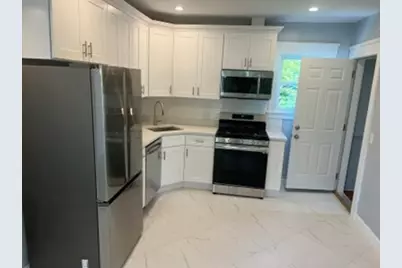 31-33 Raymond #2, Somerville, MA 02144 - Photo 2