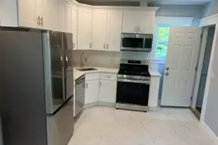 31-33 Raymond, Somerville, MA 02144 - Photo 2