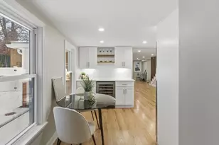 35 Oak St, Tewksbury, MA 01876 - Photo 6