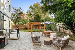 20 Kinmonth Rd, Newton, MA 02468 - Photo 6