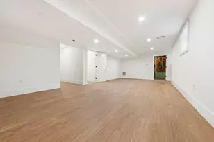 110 Wilson Rd, Bedford, MA 01730 - Photo 32