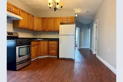 8 Dalton St. #3, Lowell, MA 01850 - Photo 4