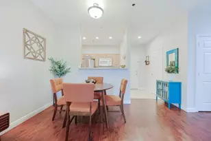 8 Walnut St, Peabody, MA 01960 - Photo 12