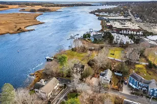 1 Jefferson St, Newburyport, MA 01950 - Photo 34