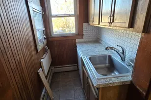 1942 Acushnet Ave, New Bedford, MA 02745 - Photo 6