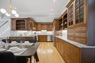 149 A Bishop Allen Dr, Cambridge, MA 02139 - Photo 10