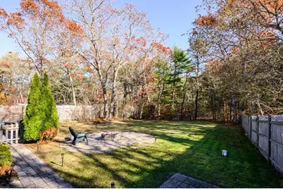 30 Lancaster Ave, Plymouth, MA 02360 - Photo 28