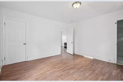 43 Pleasant St, Fitchburg, MA 01420 - Photo 8