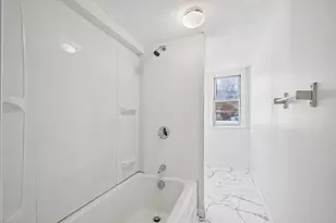 43 Pleasant St, Fitchburg, MA 01420 - Photo 32