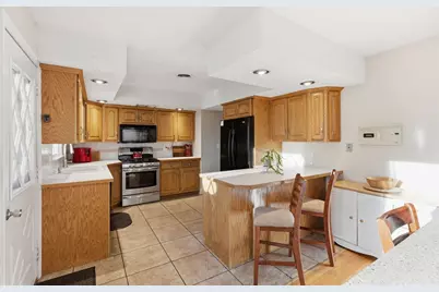 78 Dunstable Rd, Westford, MA 01886 - Photo 6