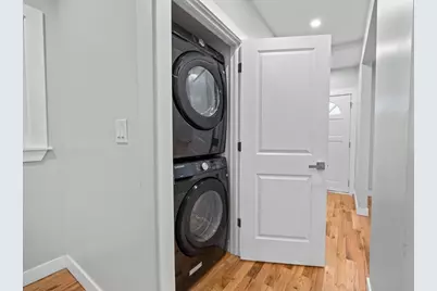 31 Wordsworth St, Boston, MA 02128 - Photo 12