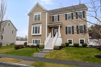 11 Osborne Hill Dr, Salem, MA 01970 - Photo 2