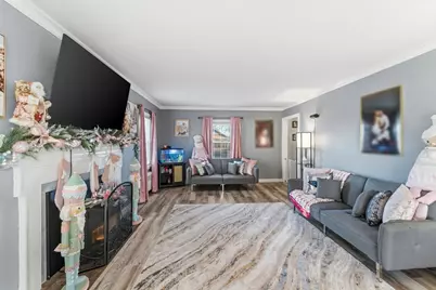 20 Newell Ave, Southbridge, MA 01550 - Photo 12