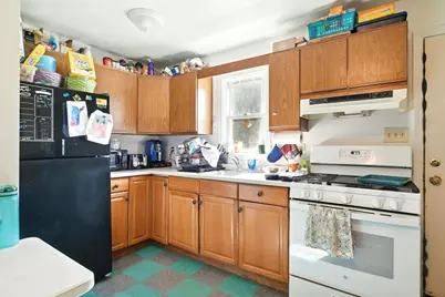 11 Conway St, Greenfield, MA 01301 - Photo 18