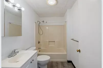 12-14 E Main St, Orange, MA 01364 - Photo 16