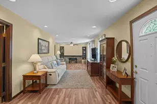 19 Keller Ave, Swansea, MA 02777 - Photo 2