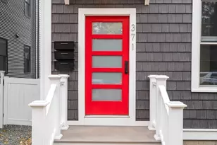 371 Maverick St, Boston, MA 02128 - Photo 24