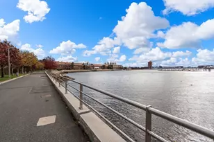 371 Maverick St, Boston, MA 02128 - Photo 26