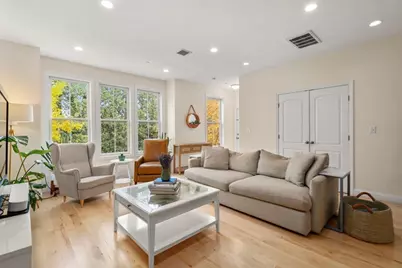 371 Maverick St #2, Boston, MA 02128 - Photo 2