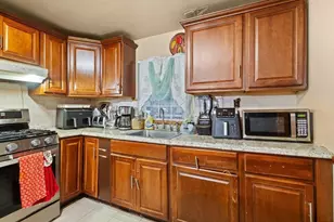 115 Windham Rd, Boston, MA 02136 - Photo 22