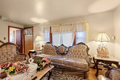 115 Windham Rd, Boston, MA 02136 - Photo 6