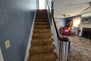 54 Grant Ave, Somerset, MA 02726 - Photo 8