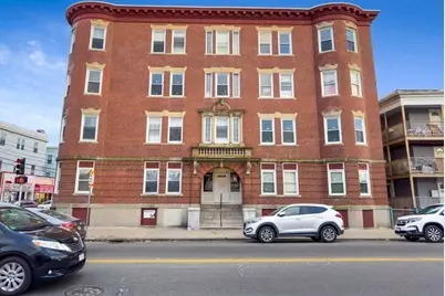 526 Western Ave #8, Lynn, MA 01904 - Photo 1