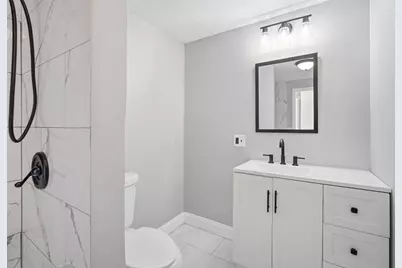 87 Clarendon Ave, Chicopee, MA 01013 - Photo 26