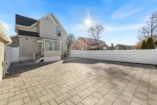 12 Viden Rd, Quincy, MA 02169 - Photo 10