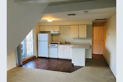 161 Cedar St #4, Milford, MA 01757 - Photo 2