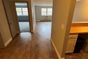 43 Berlin St, Clinton, MA 01510 - Photo 6