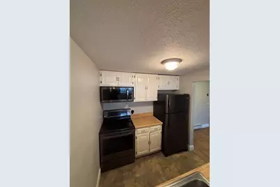 43 Berlin St. #411, Clinton, MA 01510 - Photo 4