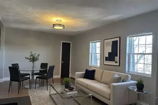 18 Ashcroft, Dedham, MA 02026 - Photo 2