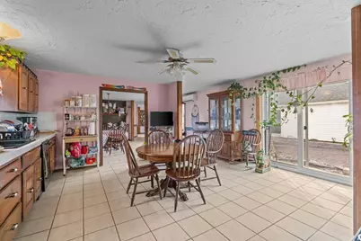 186 Eight Lots Rd, Sutton, MA 01590 - Photo 8