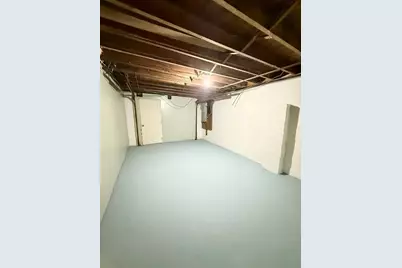 377 Wilbraham St #1, Palmer, MA 01069 - Photo 14