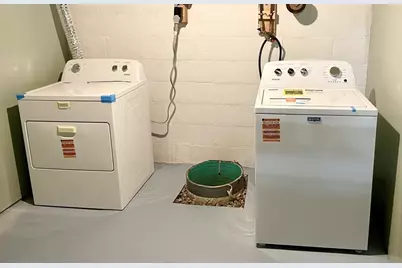 377 Wilbraham St #1, Palmer, MA 01069 - Photo 12